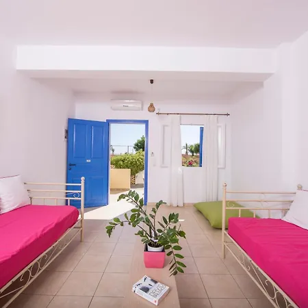1- Bed Near Black Beach-sleeps 4-parking Διαμέρισμα Περίβολος